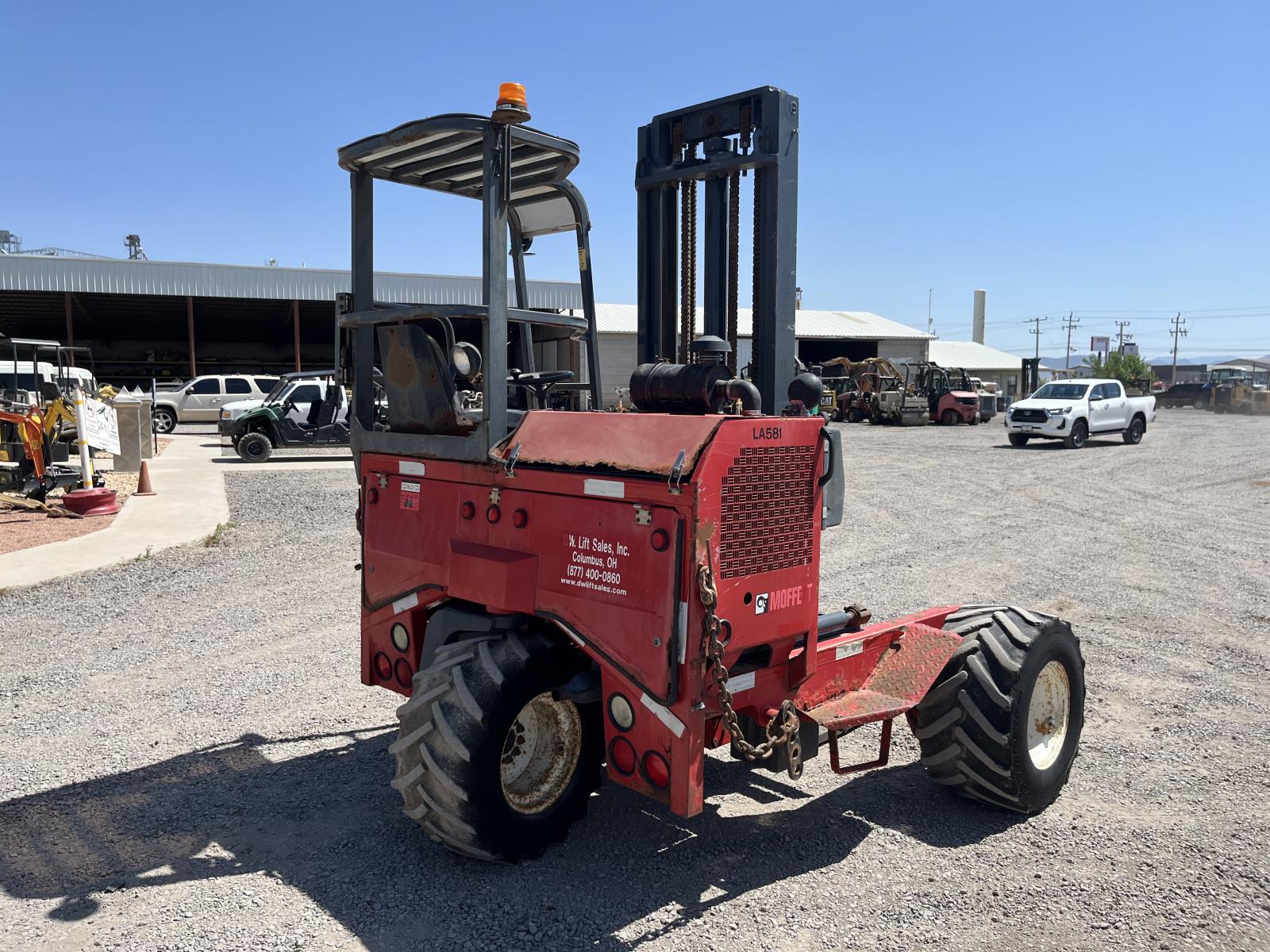 ./imagenes/INVOICE/2019/17233/MONTACARGAS MOFFETT M5500 (11).JPG